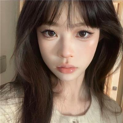 他夏天住在楼下